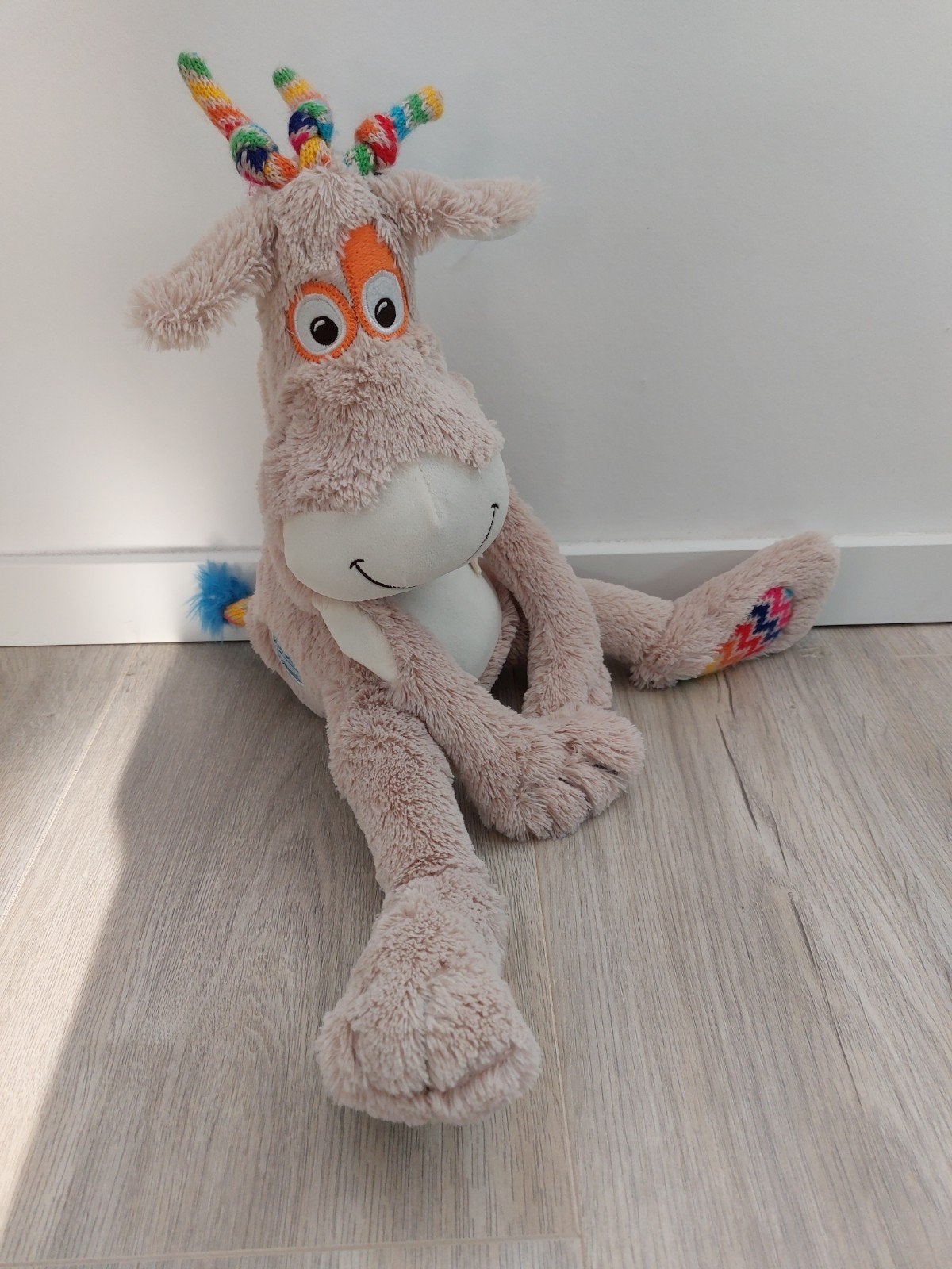 Knuffel grote oenny Unicef giraf giraffe K1276, Kinderen en Baby's, Speelgoed | Knuffels en Pluche, Ophalen of Verzenden, Zo goed als nieuw