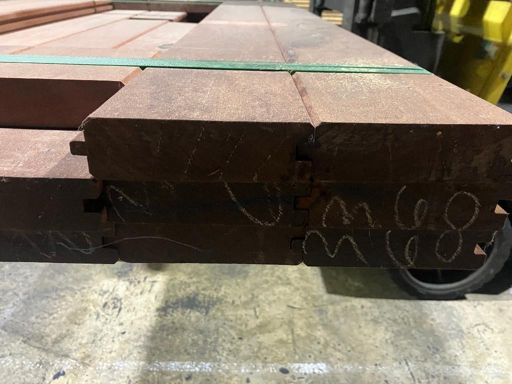 Hardhout-Massaranduba–planken–vlonderplanken--damwand-38x132, Tuin en Terras, Palen, Balken en Planken, Ophalen, Planken, Nieuw
