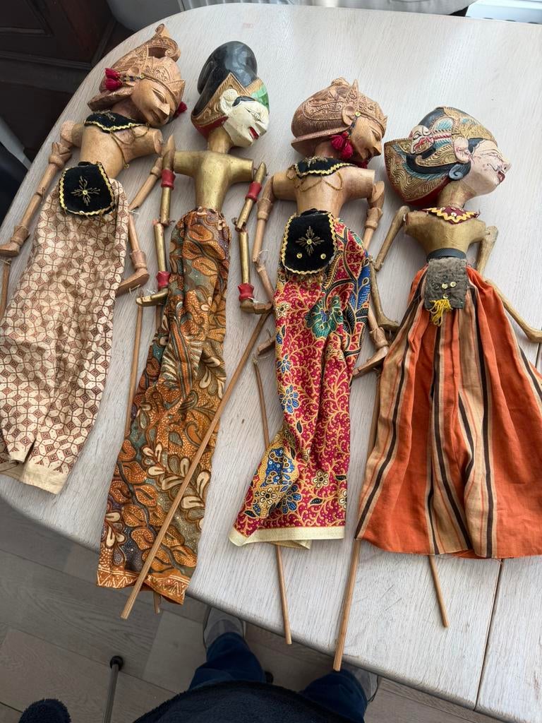 4 oude wajang golek poppen uit Indonesië, Antiek en Kunst, Ophalen of Verzenden