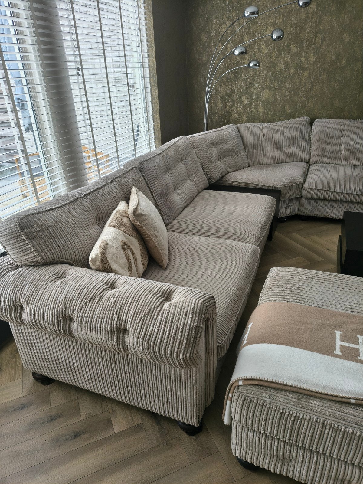Hoekbank van Urban Sofa, Ophalen, Gebruikt, Stof, Klassiek