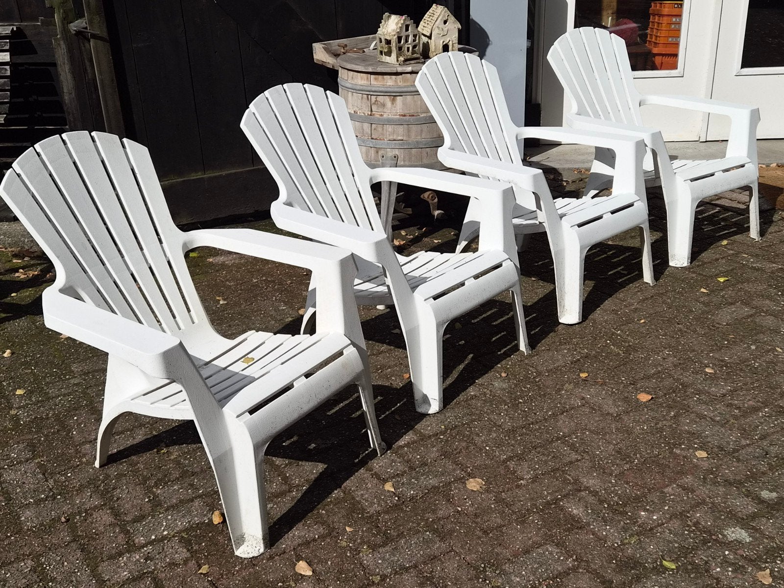 Witte kunststof tuinstoelen - Adirondack stijl, Ophalen, Gebruikt, Kunststof