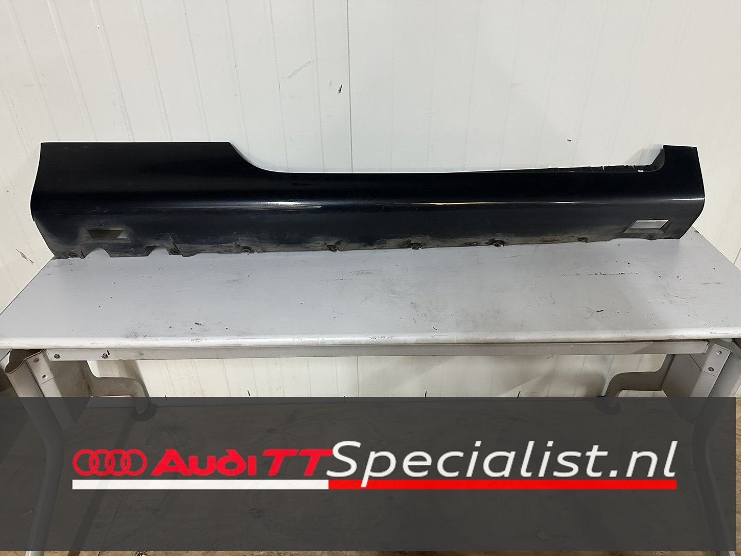 Sideskirt/ dorpel rechts zwart Audi TT MK2 8J LZ9Y, Ophalen, Gebruikt, -, Rechts