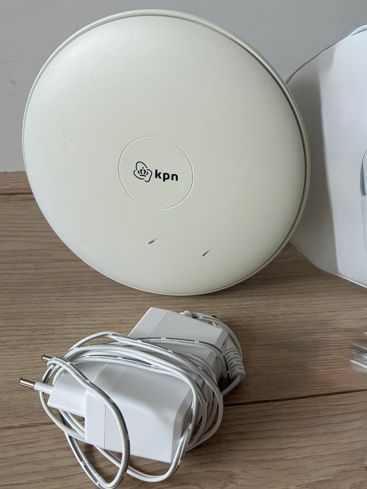 KPN super wifi booster punt met adapter, Computers en Software, WiFi-versterkers, Ophalen of Verzenden, Gebruikt
