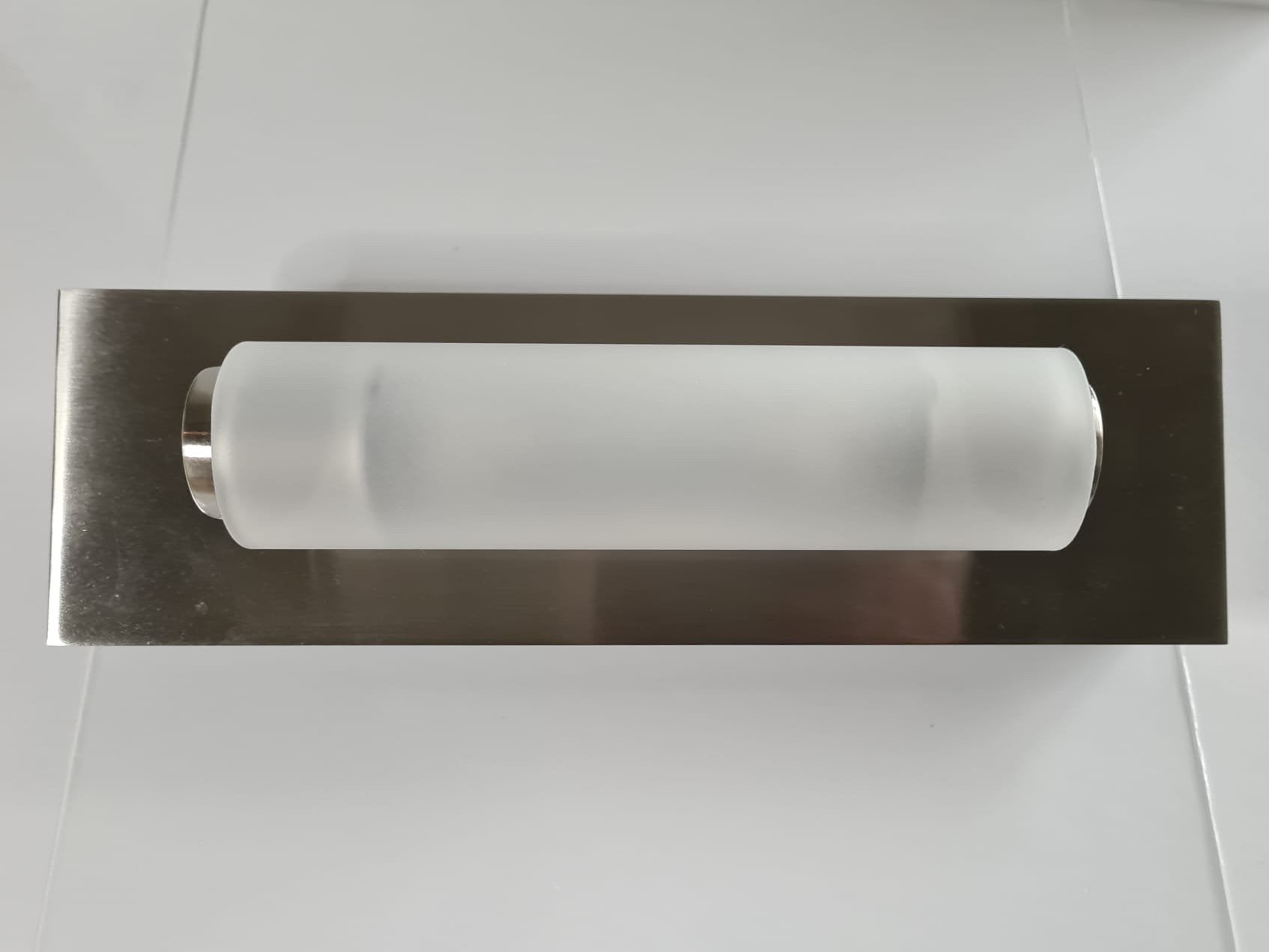 Massive wandlamp geborsteld RVS met matglas halogeen, Ophalen of Verzenden, Gebruikt, Wandlamp