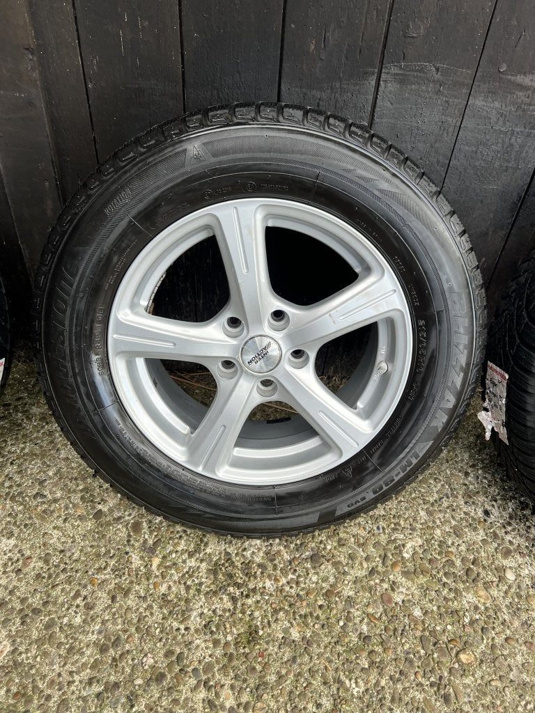 Toyota Honda Nissan Hyundai Mazda velgen 16" 5x114.3 winter, Auto-onderdelen, Niet ingevuld, 16 inch, Banden en Velgen, Niet ingevuld