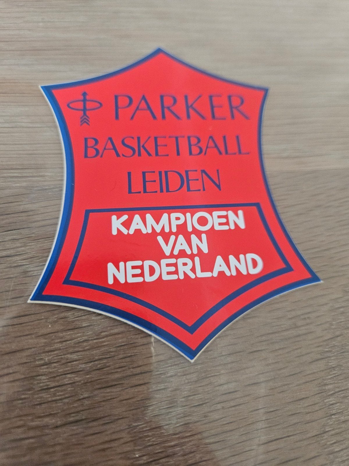 Basketball Leiden Parker sticker, Verzamelen, Stickers, Ophalen of Verzenden, Zo goed als nieuw
