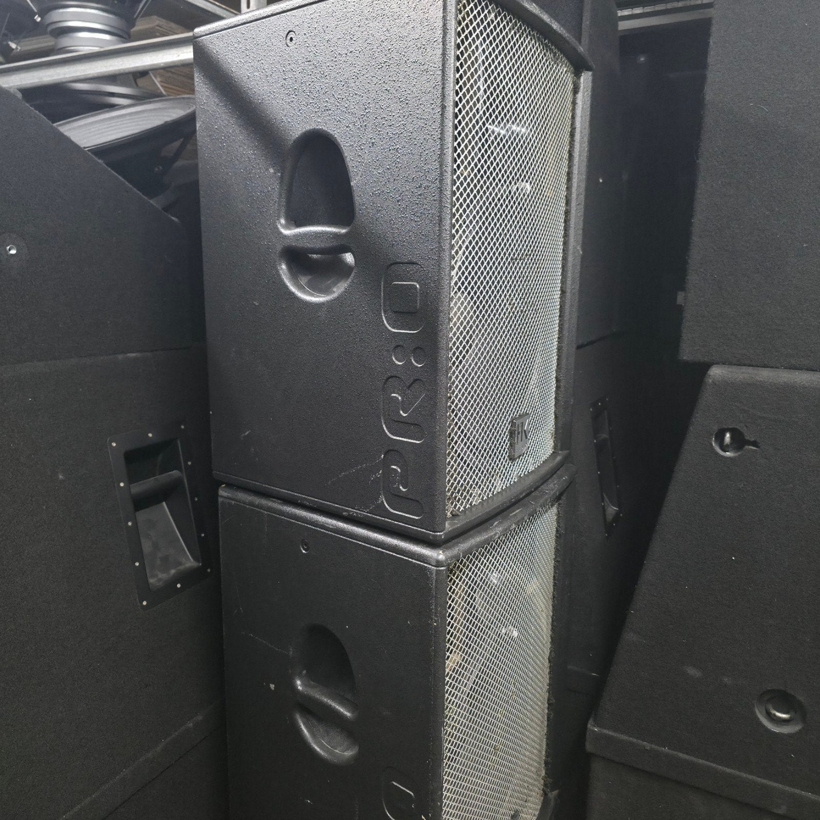 HK PREMIUM PRO 15  speakers   400 watt rms  9x