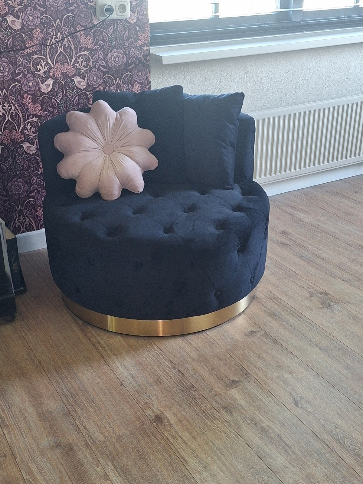 Mooie loungestoel zwart fluweel velvet gecappittioneerd, Ophalen, Zo goed als nieuw, Rond