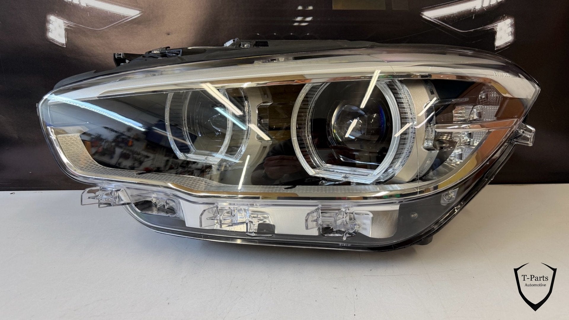 links koplamp BMW 1 serie F20 F21 VOLLEDIGE LED 7414141 7414, Petuelring 130
80788  Munich, DE, Gebruikt, Info@bmw.de, Ophalen of Verzenden