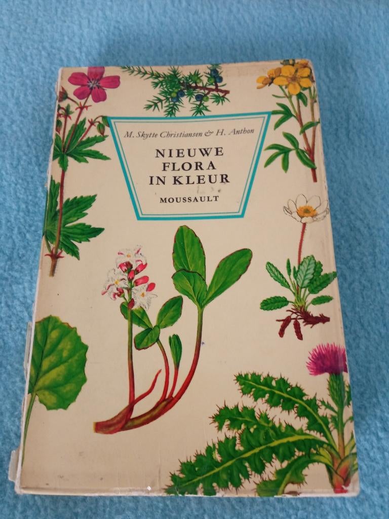 Nieuwe flora in kleur M.Skytte Christiansen &H.Anthon 1975, Boeken, Natuur, Gelezen, Bloemen, Planten en Bomen, M .Skytte Christiansen