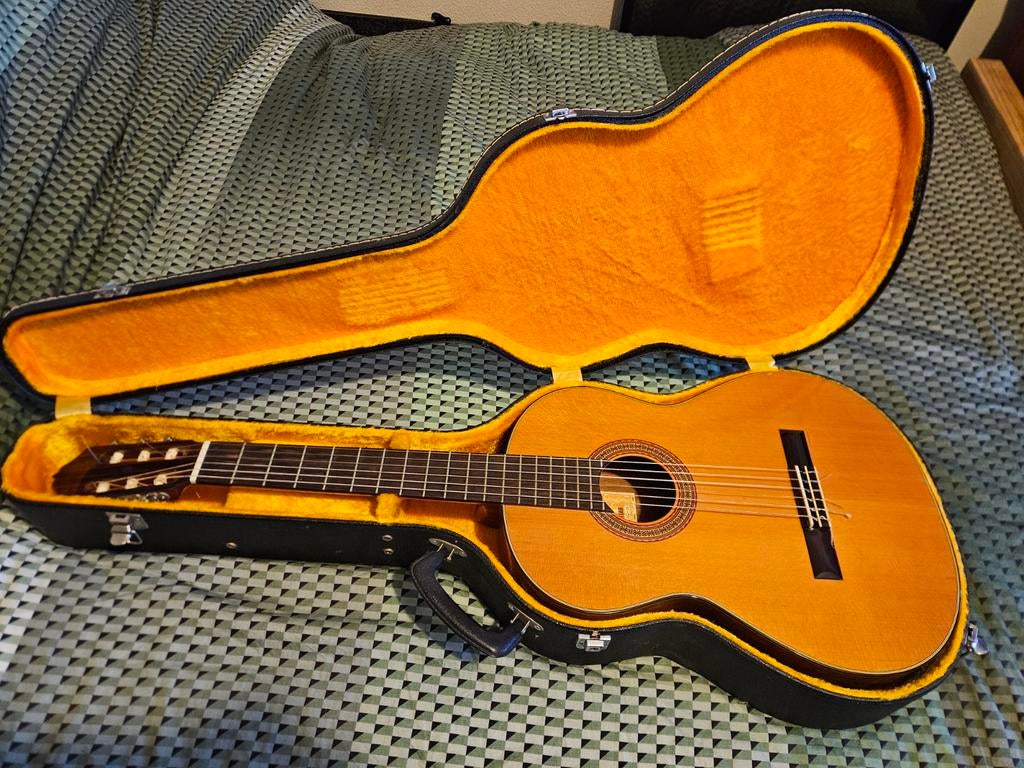 Aria Concert Gitaar AC-18 met koffer, Ophalen, Zo goed als nieuw, Klassieke of Spaanse gitaar, Met koffer