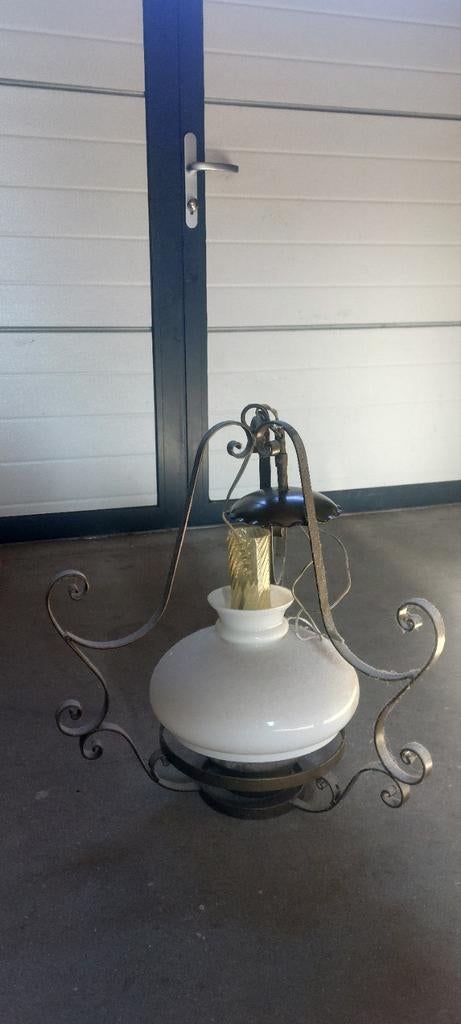 Ouderwetse olielamp (nu op stroom), Antiek en Kunst, Antiek | Lampen, Ophalen of Verzenden
