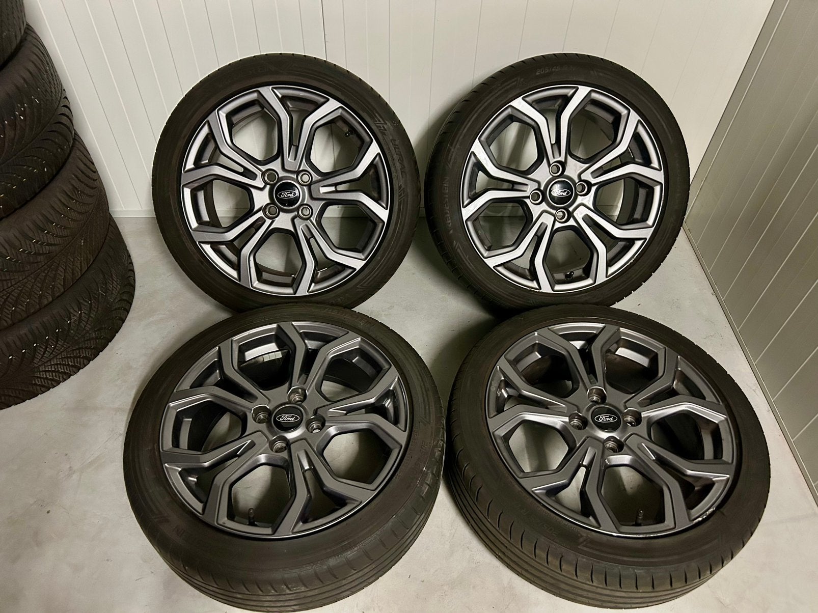 Ford Fiesta MK8 ST St-line 17 inch 4x108 Zomer 2023 TPMS, Auto-onderdelen, Banden en Velgen, Ophalen, Gebruikt, Ford, Banden en Velgen