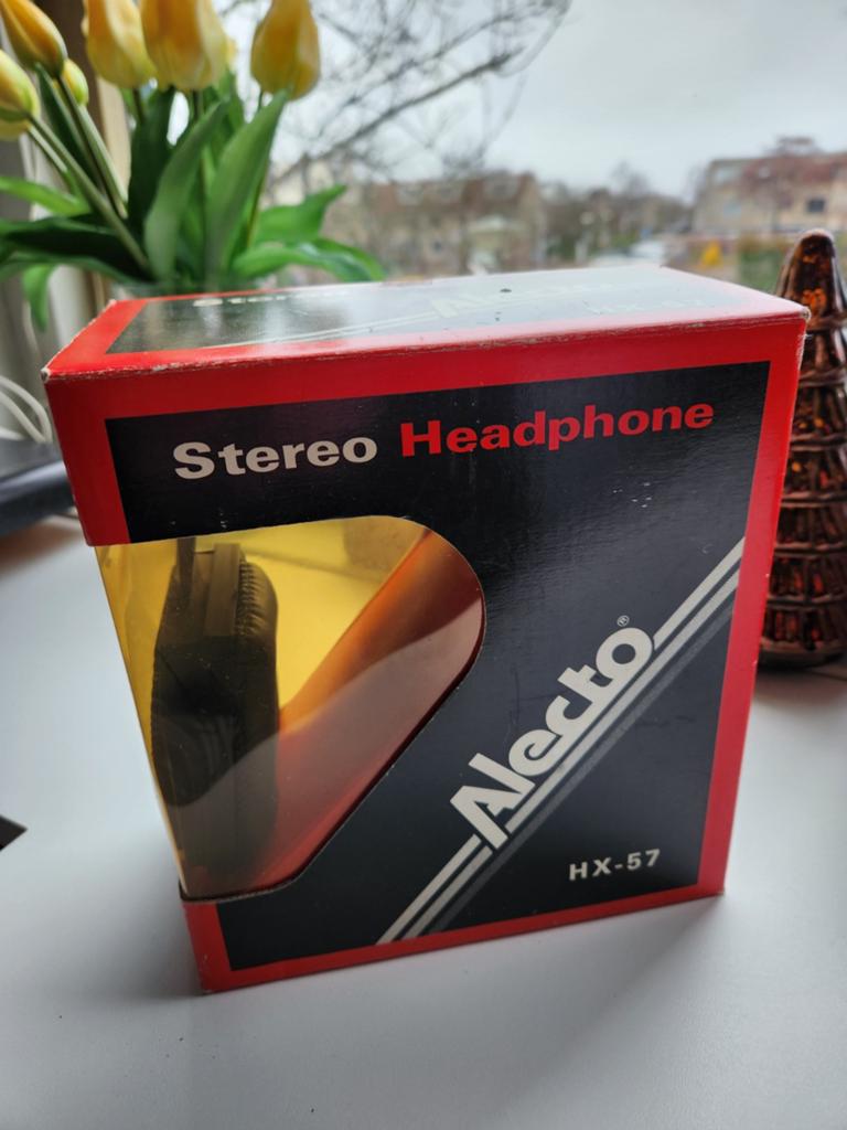 Vintage Alecto koptelefoon, Ophalen of Verzenden, Zo goed als nieuw, Op oor (supra aural), Overige merken