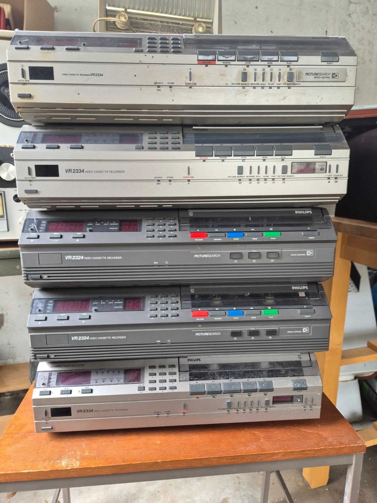 Philips VR2334 / VR2324 vhs spelers, Audio, Tv en Foto, Videospelers, Ophalen of Verzenden, Gebruikt, VHS-speler of -recorder
