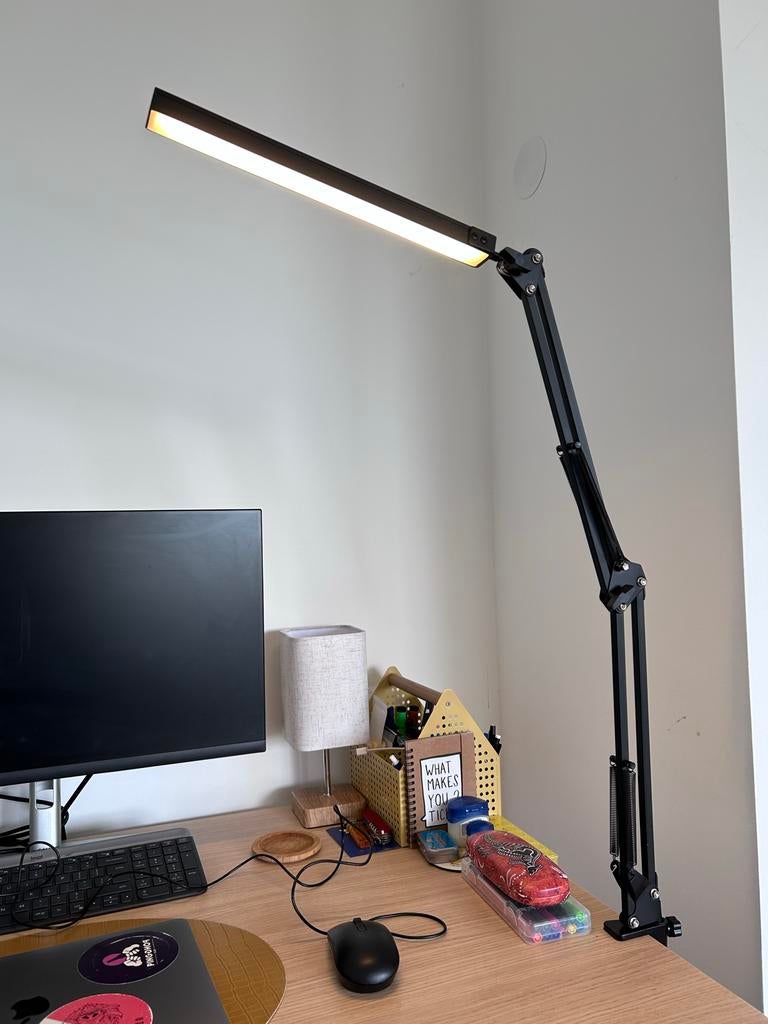 Verstelbare LED Bureaulamp met Klembevestiging, Huis en Inrichting, Lampen | Tafellampen, Ophalen of Verzenden, Zo goed als nieuw