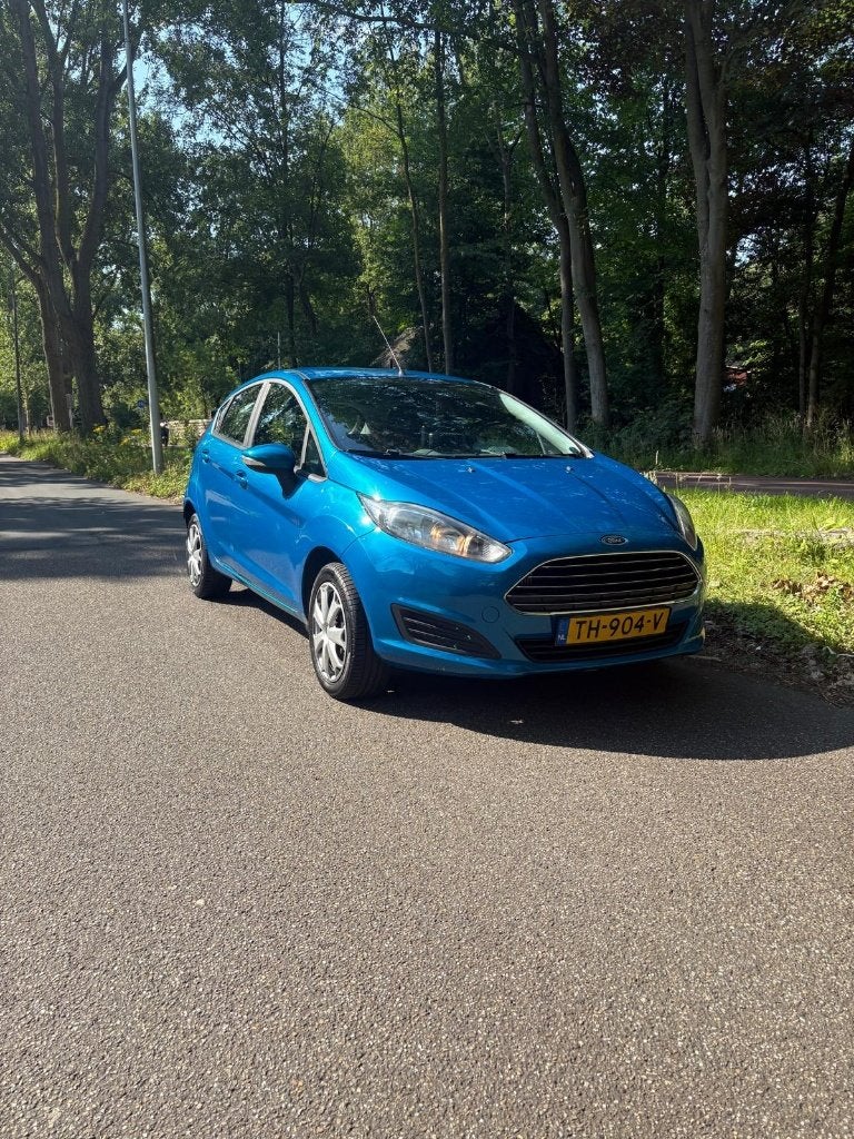 Ford Fiesta 1.0 Blauw Nette en zuinige auto met CarPlay!, Voorwielaandrijving, Euro 5, Stof, 40 €/maand