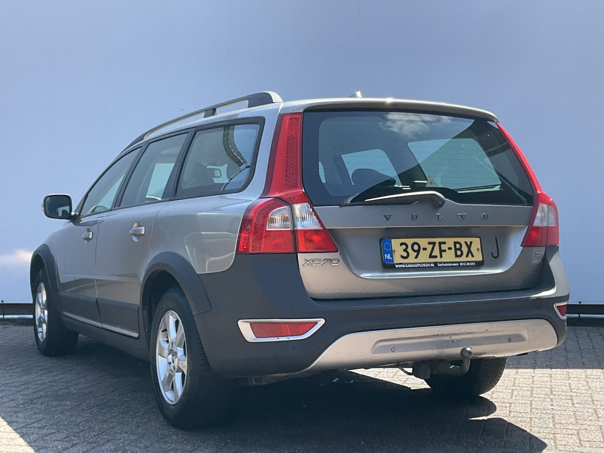 Volvo XC70 3.2 Momentum Youngtimer Automaat Trekhaak Leer Cr, Auto's, Volvo, Automaat, 238 pk, XC70, Vierwielaandrijving