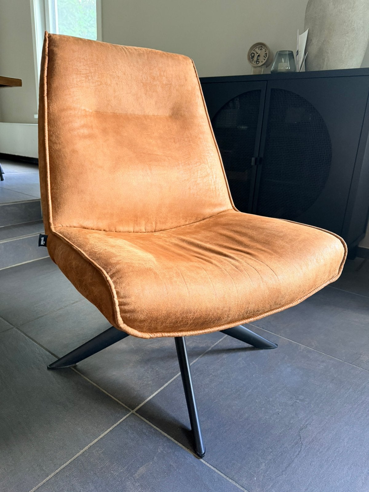 Woood fauteuil Skyler - leerlook, Ophalen, Minder dan 75 cm, Zo goed als nieuw, Metaal