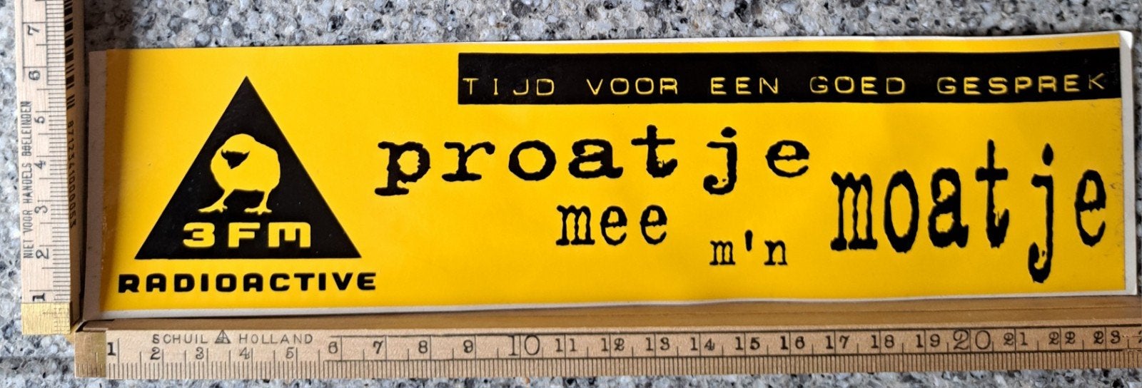 Vintage sticker Radio 3FM Radioactive proatje met m'n moatje