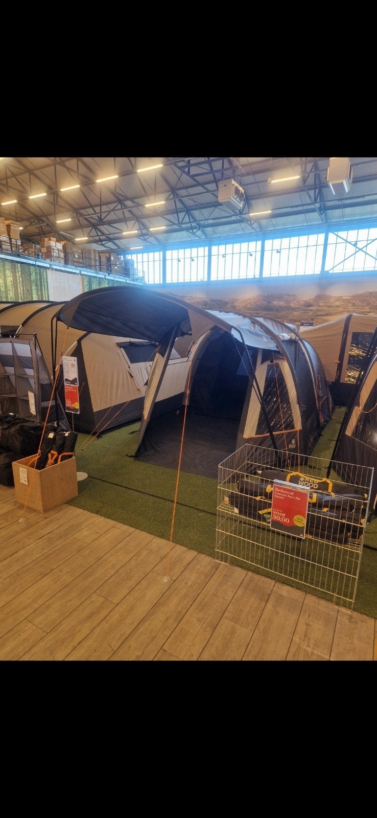 Redwood Arco 300 Air Grey opblaasbare tentl, Ophalen, Zo goed als nieuw, Tot en met 4