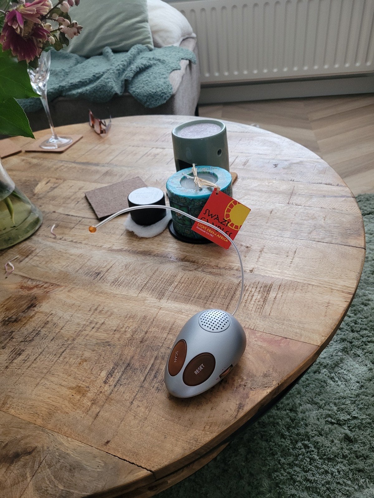 Minitransistor radiootje in vorm van muis, Ophalen