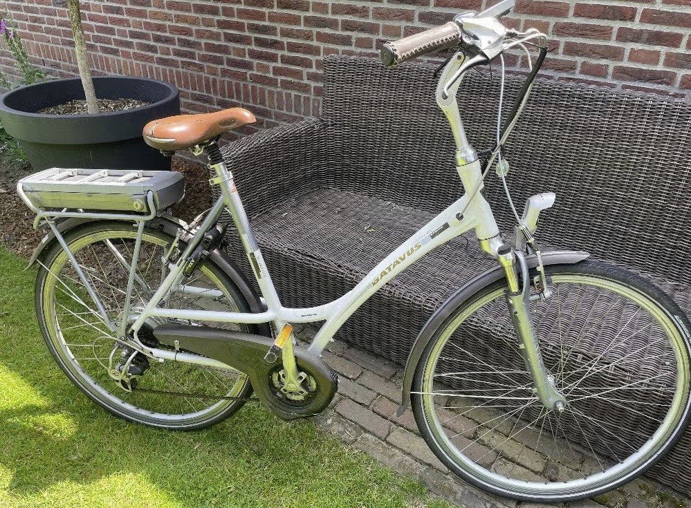 Damesfiets electrisch Jakima 57cm, Ophalen, Gebruikt, Velgrem, Versnellingen