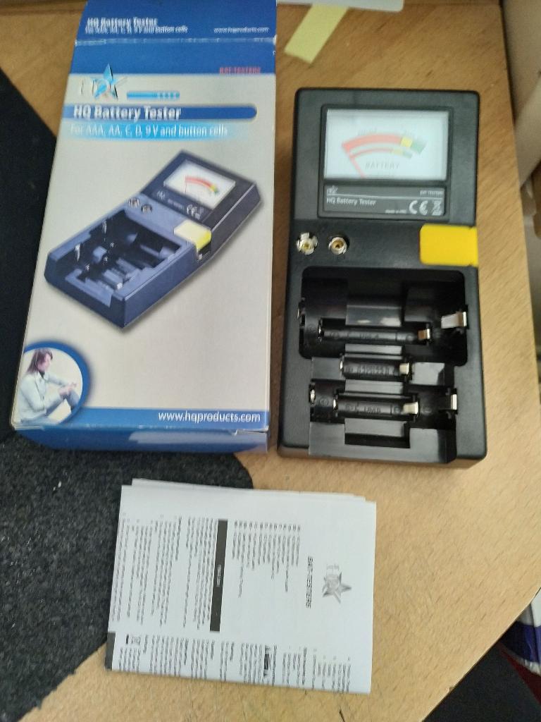 Nedis Battery Tester 9V AA, Ophalen of Verzenden, Zo goed als nieuw, Oplaadbaar