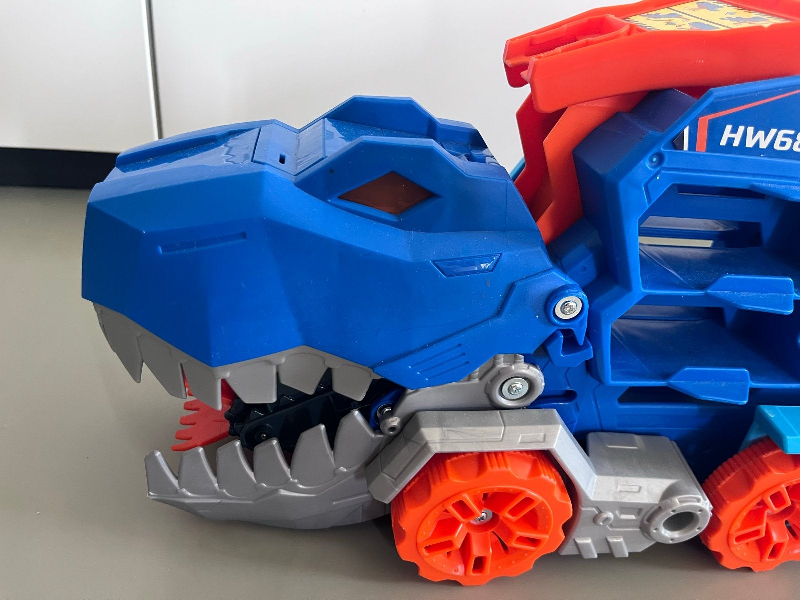 Hot Wheels City Ultieme Dino Hauler vrachtwagen, Ophalen, Zo goed als nieuw