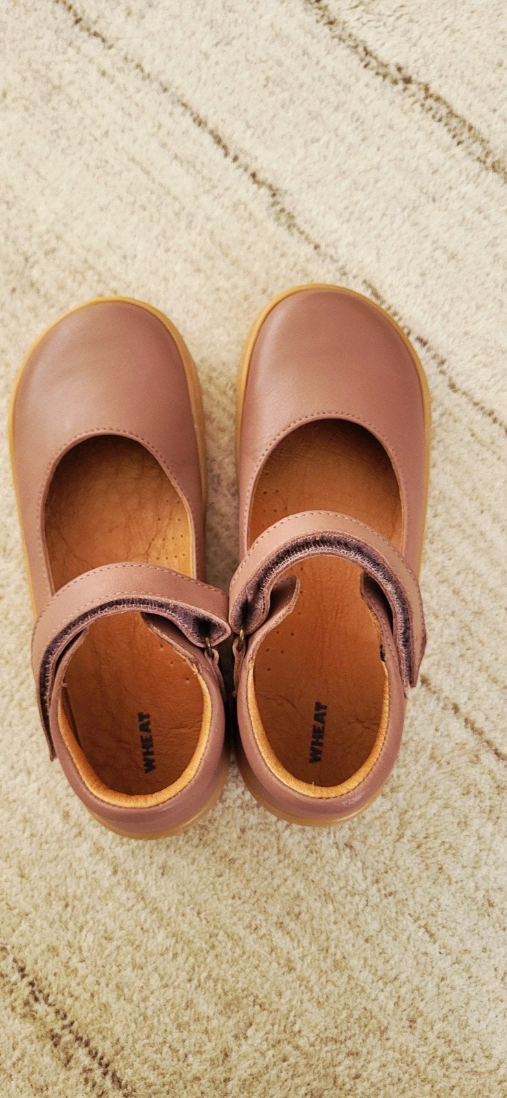 Nieuwe Wheat Ballerina's, maat 35 voor bredere voet, Ophalen of Verzenden, Nieuw, Meisje, Schoenen