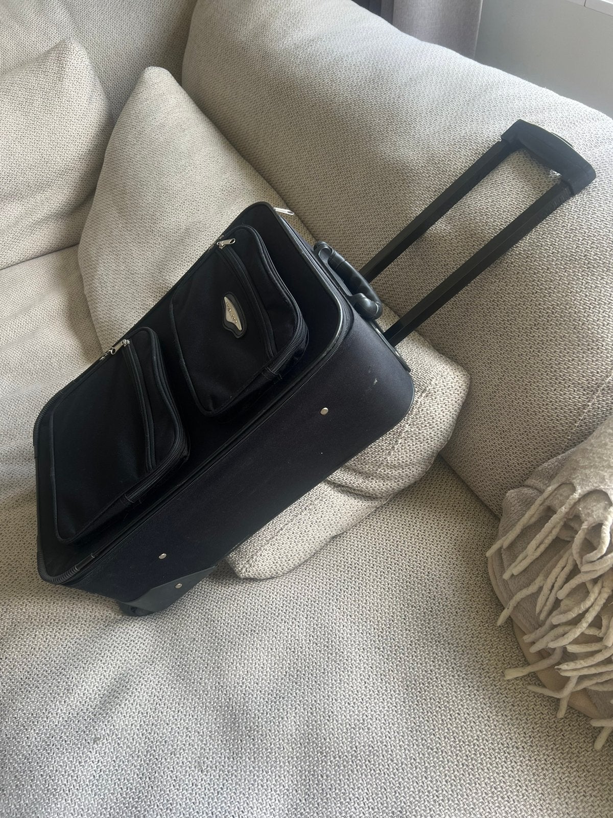 Reiskoffer Leonardo, Ophalen, Zo goed als nieuw, 30 cm of meer