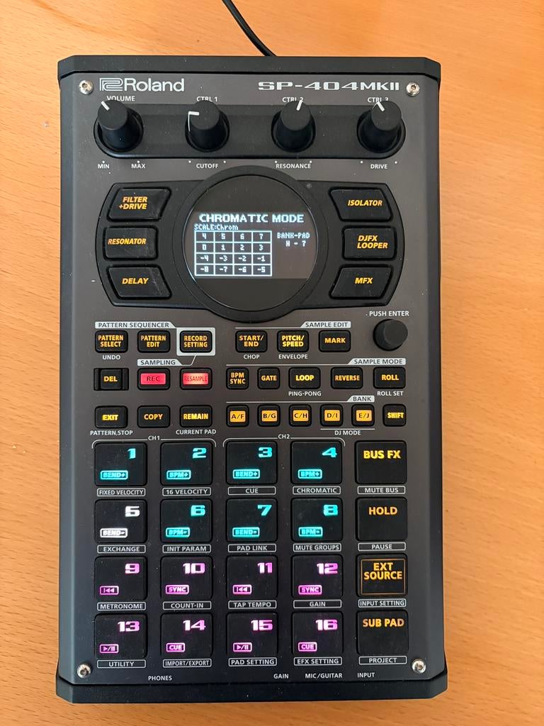 Roland SP-404 MK2, Muziek en Instrumenten, Samplers, Ophalen of Verzenden, Zo goed als nieuw
