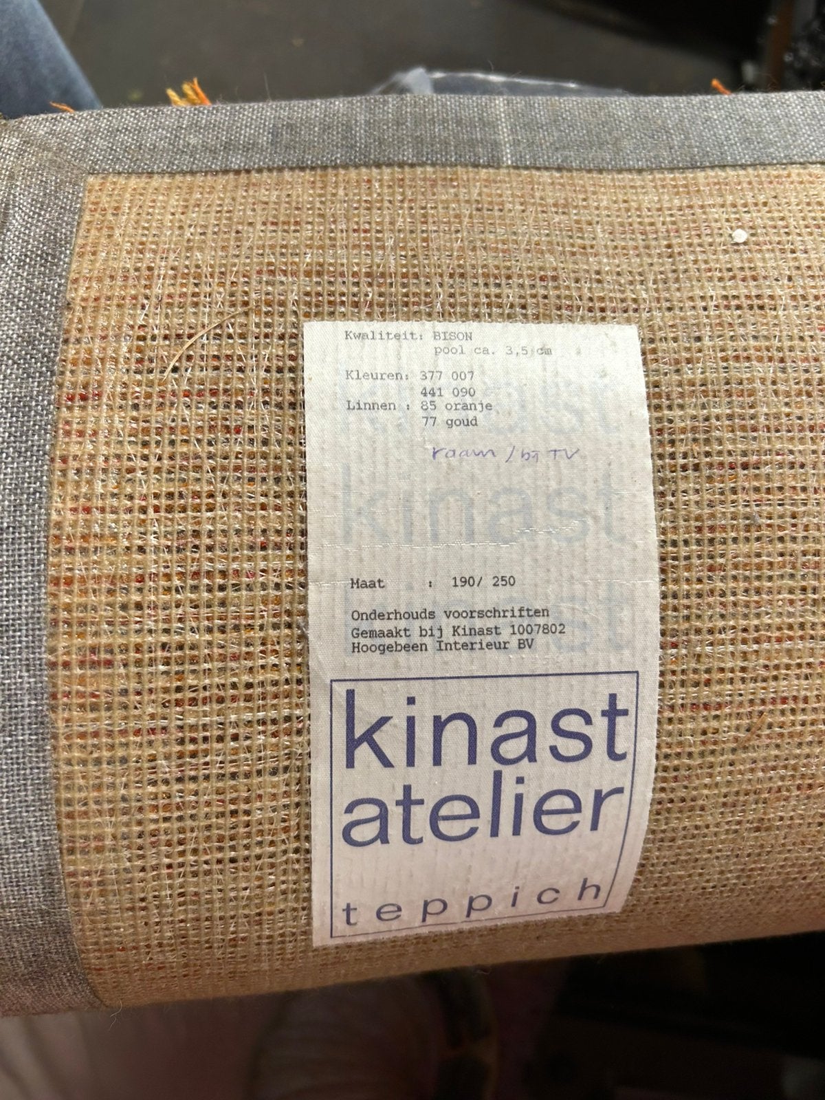 Kinast Atelier Teppich kleed, Ophalen, Zo goed als nieuw