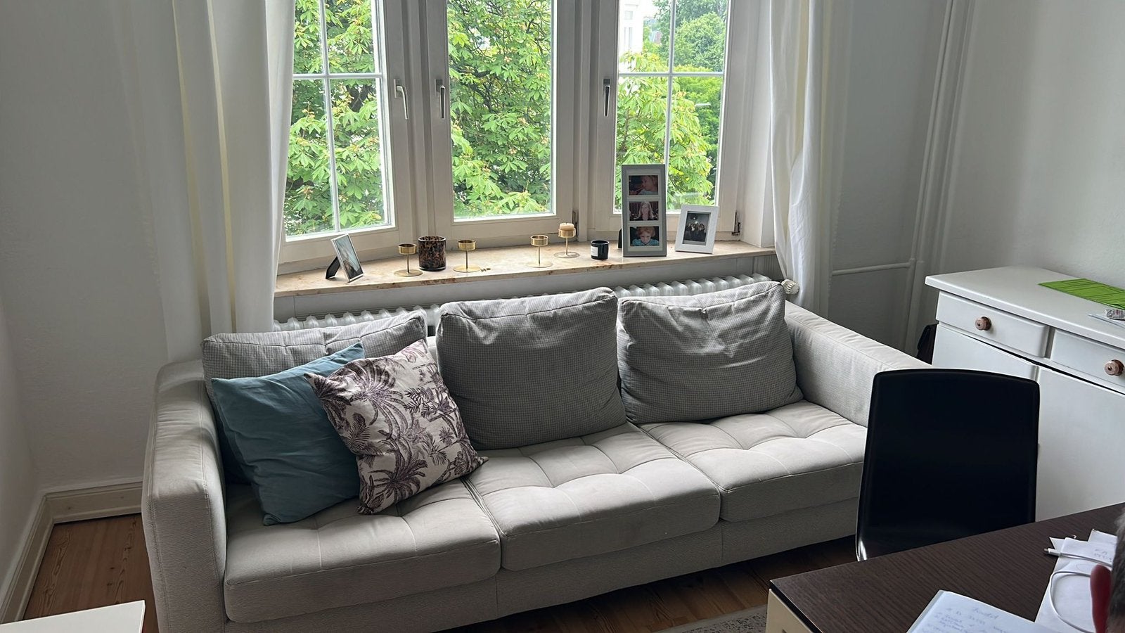 Lichtgrijze bank, Ligne Roset, Ophalen, Gebruikt