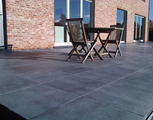 tuintegels Spotted Blue Hardsteen 60x60 cm gezoet / facet, Ophalen of Verzenden, Nieuw, Keramiek, Terrastegels