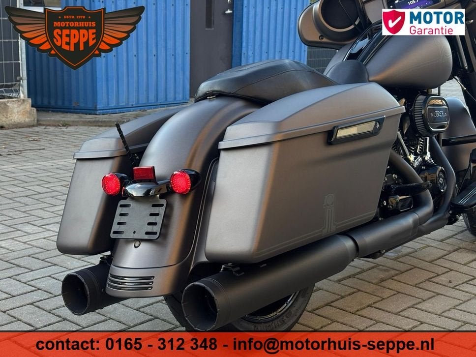 Foto 5 van HARLEY-DAVIDSON STREET GLIDE SPECIAL 114