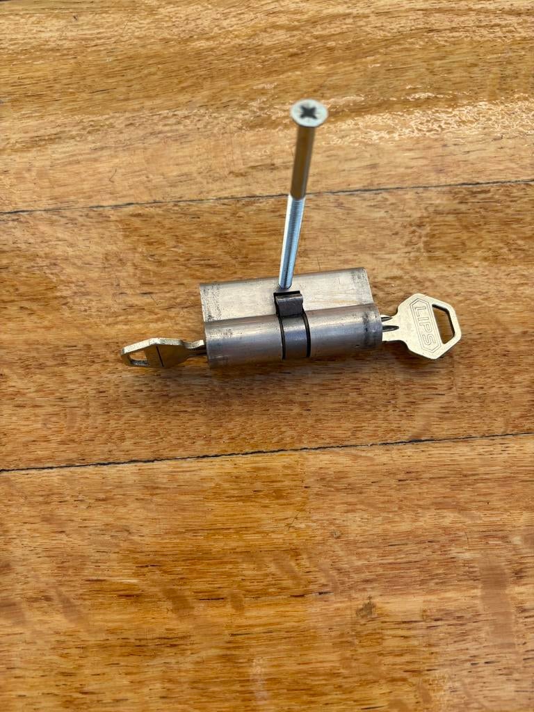 cilinderslot, Doe-het-zelf en Verbouw, Hang- en Sluitwerk, Ophalen of Verzenden, Gebruikt, Overige materialen, Slot