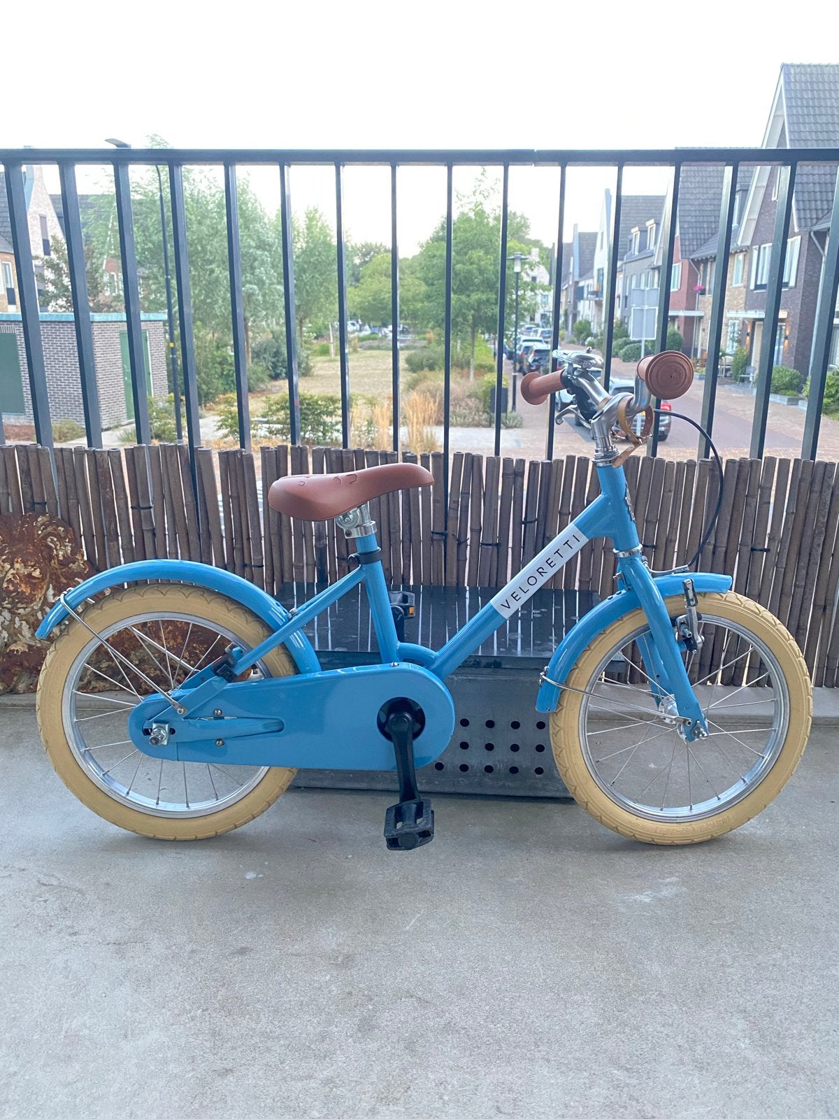 Veloretti Kinderfiets - Havana Blue 16 inch, Fietsen en Brommers, Ophalen of Verzenden, Gebruikt, Velgrem, 16 tot 20 inch