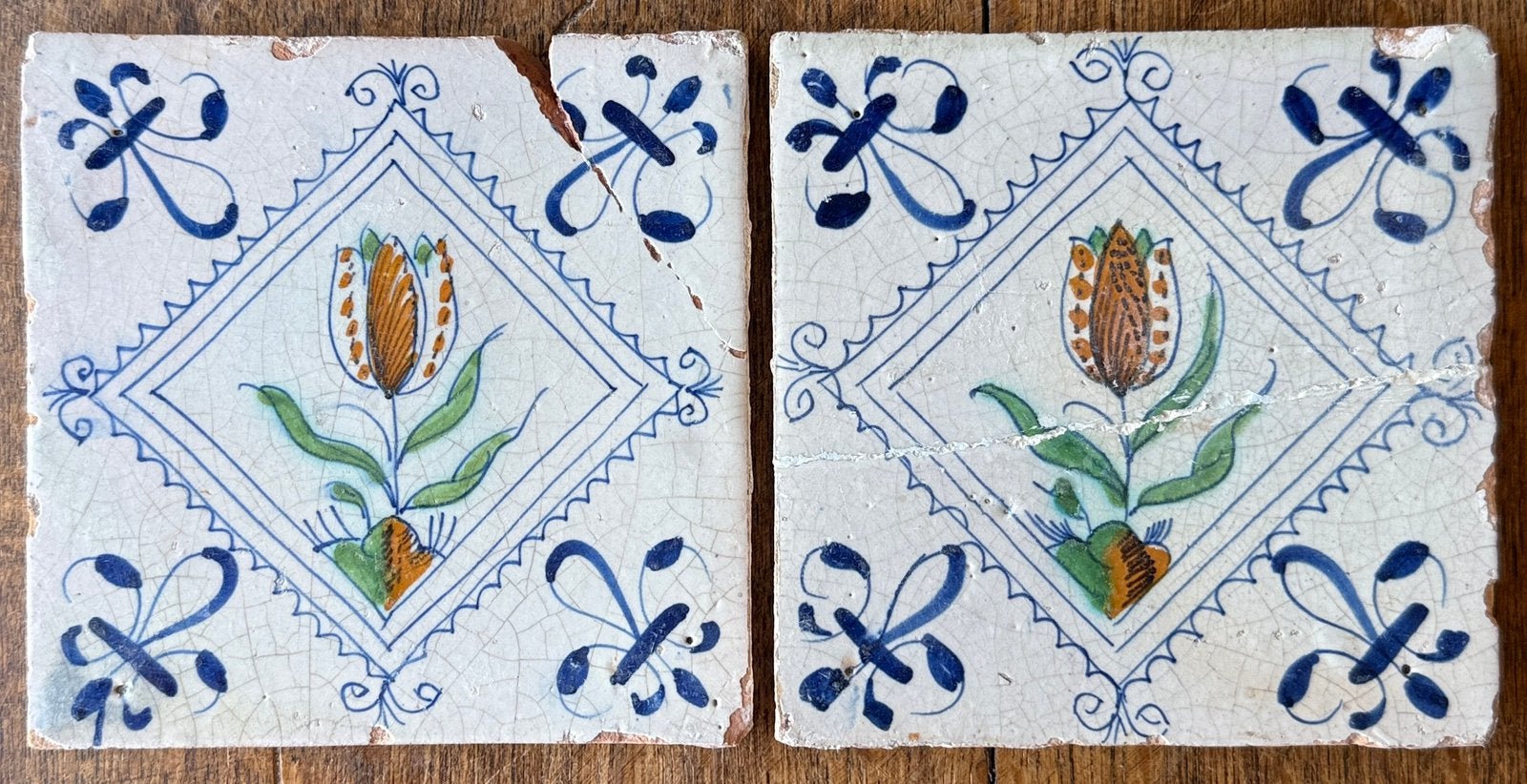 Antieke polychrome tulp tegels 17e eeuw, Antiek en Kunst, Ophalen of Verzenden