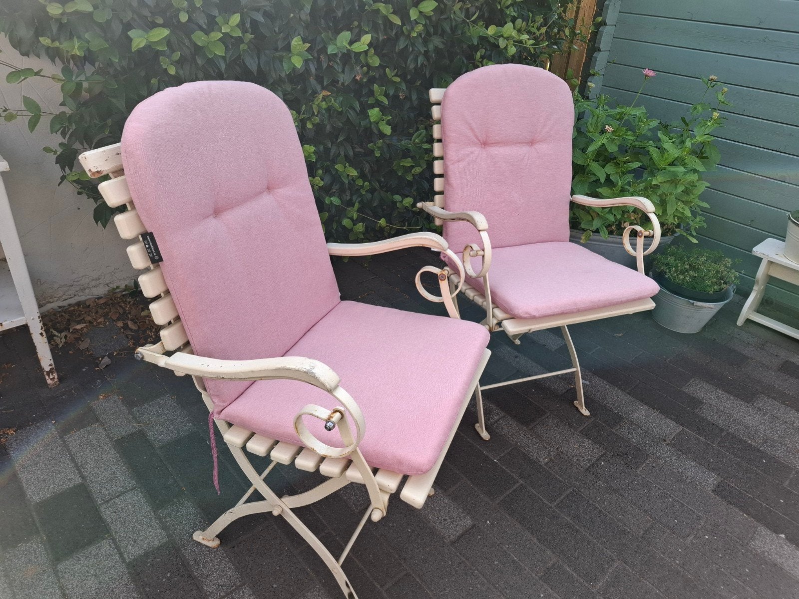 Set comfortabele Franse bistro tuinstoelen met kussens, Ophalen, Gebruikt, Overige materialen, 2 zitplaatsen