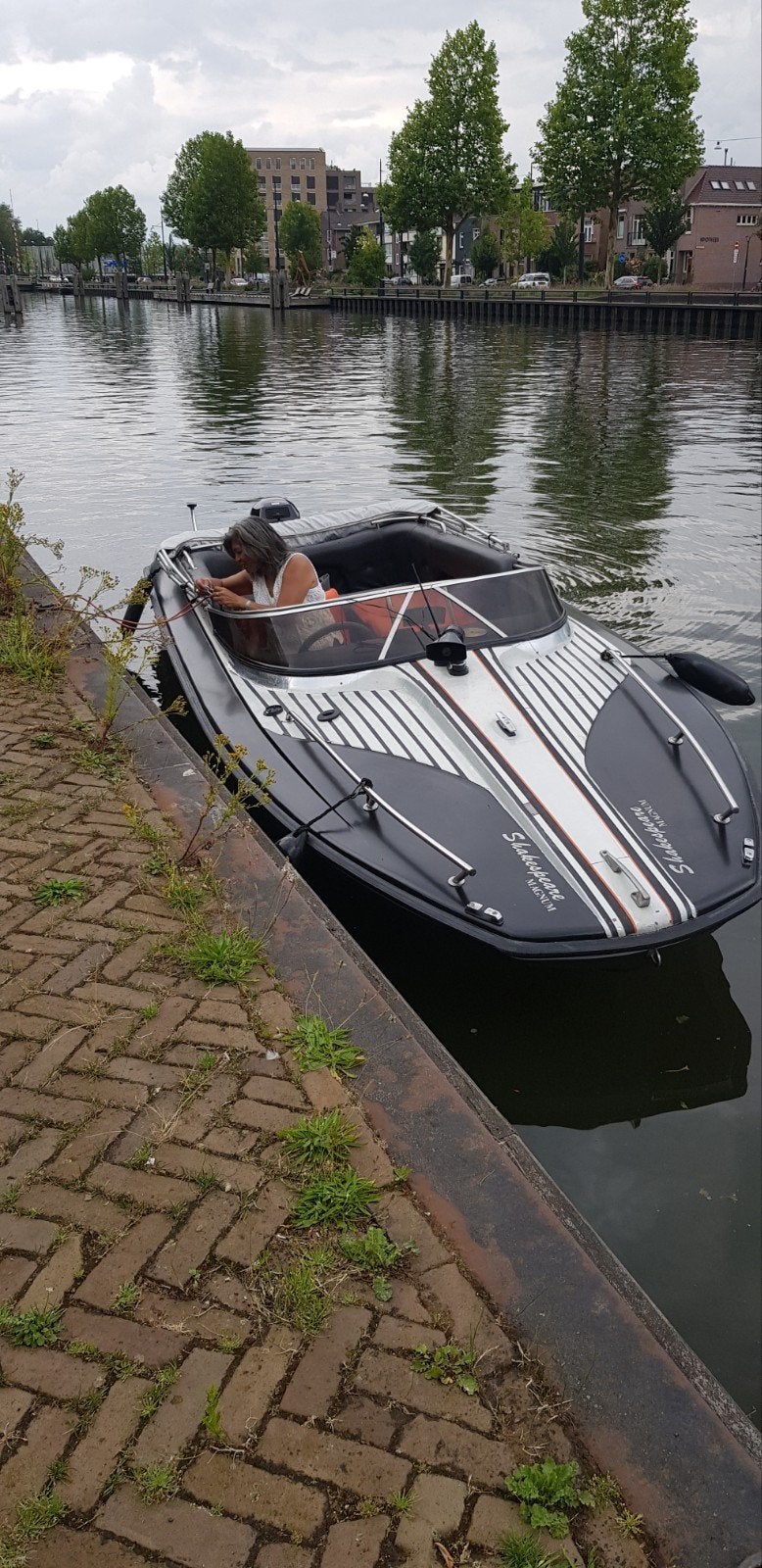 Shakespeare magnum te huur, Watersport en Boten, Ophalen of Verzenden, Benzine