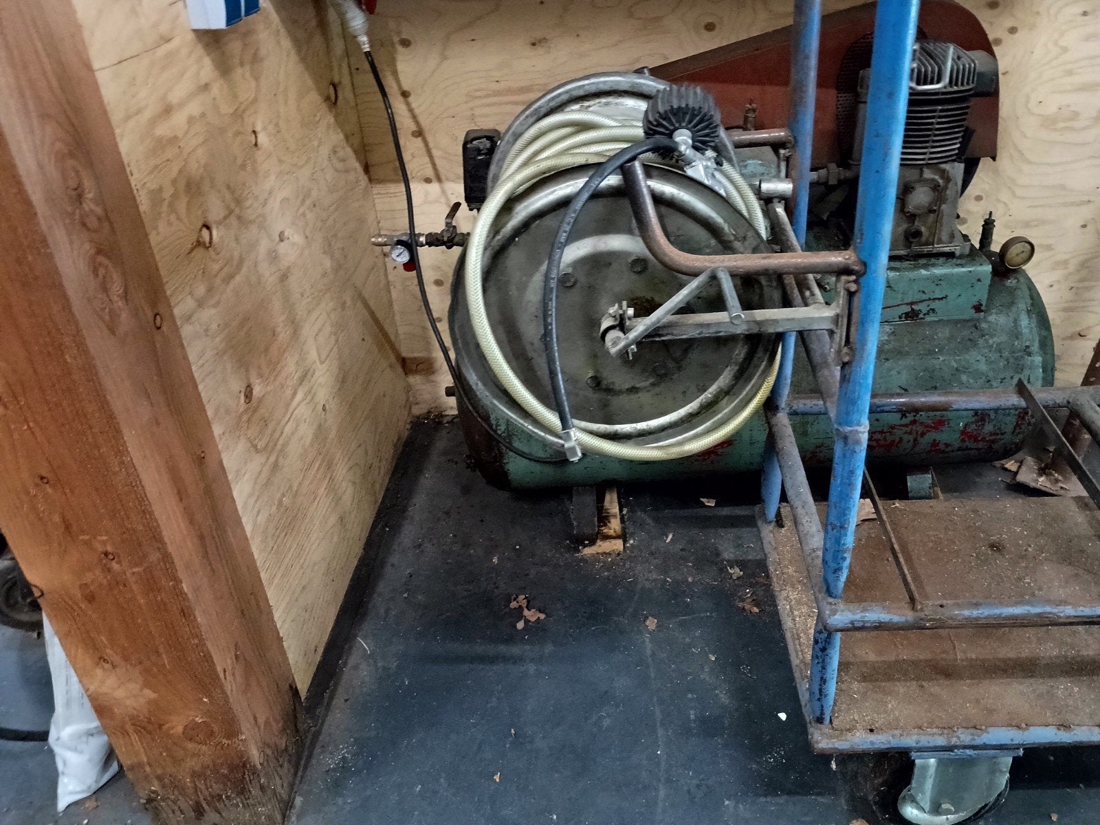 haspel en gereedschapswagen, 100 liter of meer, Ophalen of Verzenden