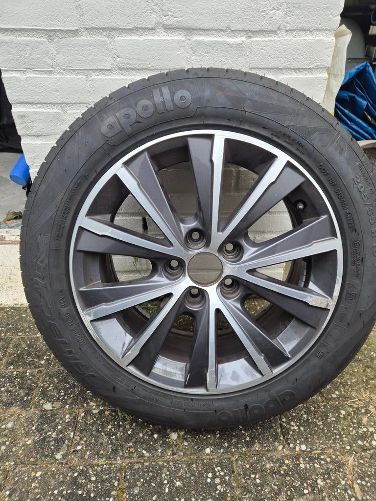 Peugeot 308 sw 1 band en velg, Ophalen