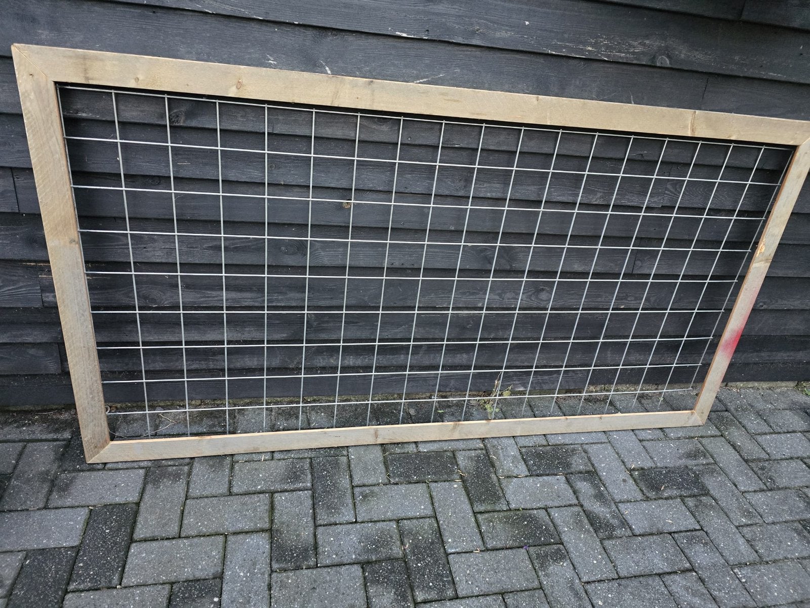 Wandrek , steigerhout met betongaas, Tuin en Terras, Ophalen, Zo goed als nieuw, Minder dan 10 meter
