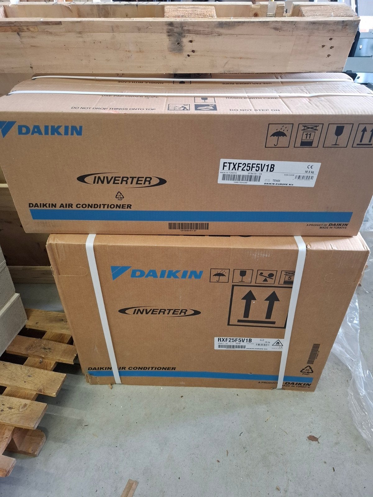 Daikin Sensira Airco 2.5kW (binnen- en buitenunit) Nieuw, Koelen en Ontvochtigen, Minder dan 60 m³, Nieuw, Ophalen of Verzenden