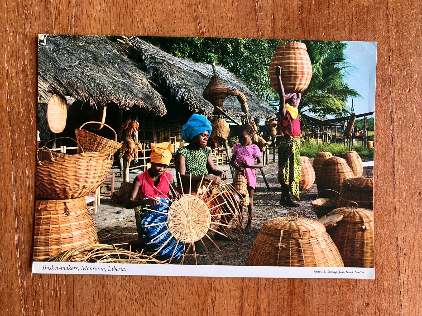 Liberia: Mandenvlechters in Monrovia, Ophalen of Verzenden, 1980 tot heden, Gelopen, Buiten Europa