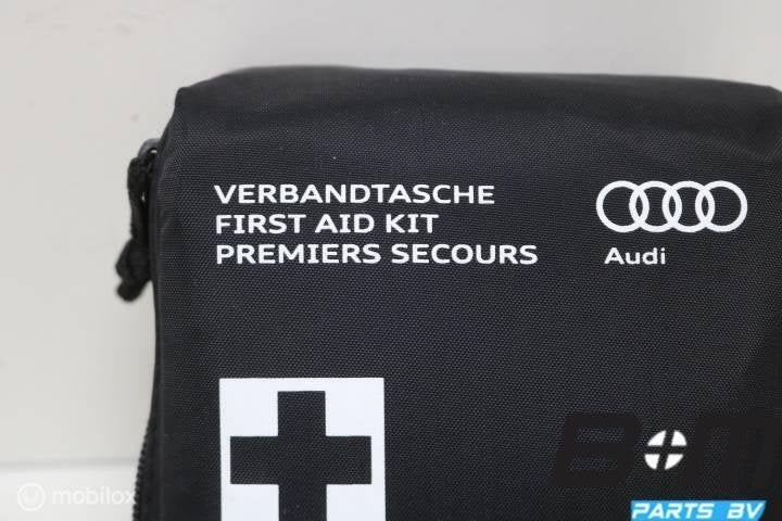 Verbandtas Audi TT 8S 8J7860282B, Gebruikt