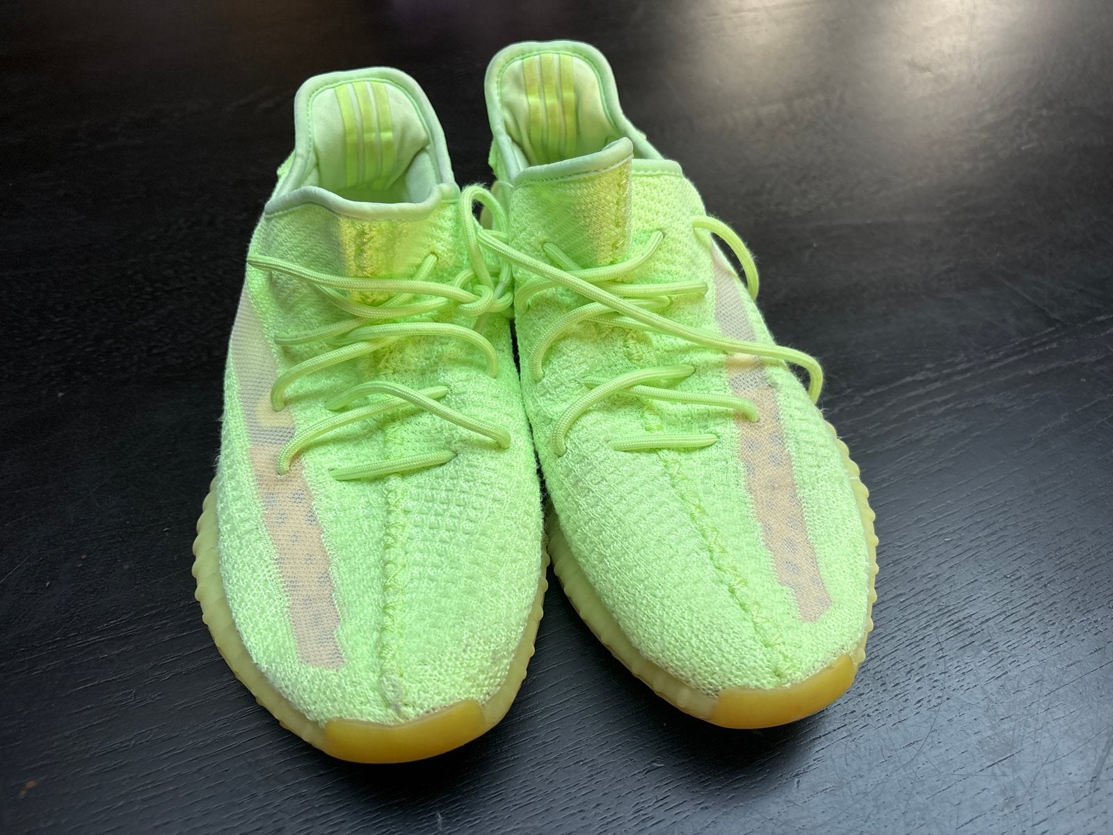 Adidas yeezy Sneakers Glow in the dark, Ophalen, Gedragen, Overige kleuren, Sneakers of Gympen