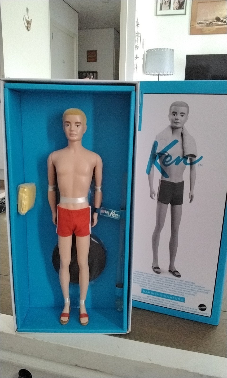 Barbie silkstone  Ken 60 Jaar Jubileum Pop - Nieuw in Doos, Verzamelen, Ophalen of Verzenden, Nieuw, Pop