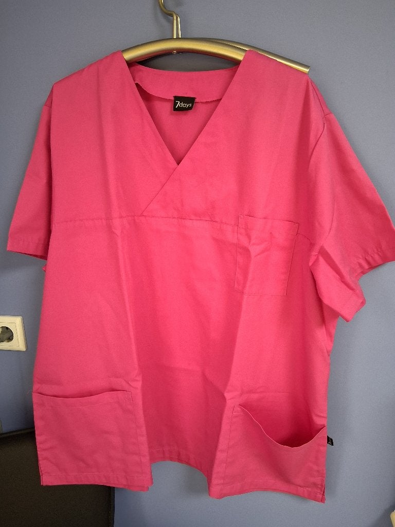 5  keer een tuniek voor paramedici, Ophalen, Zo goed als nieuw, Maat 46/48 (XL) of groter